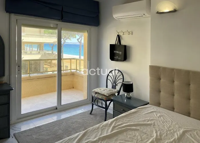 Acapulco 1-4 דירה פלטחה ד'ארו